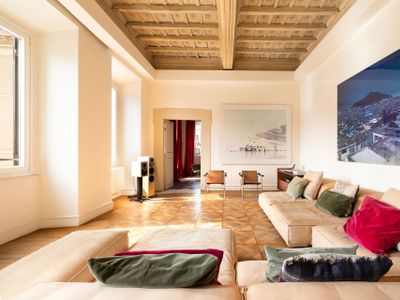 Casa Arte, a Burghesius home