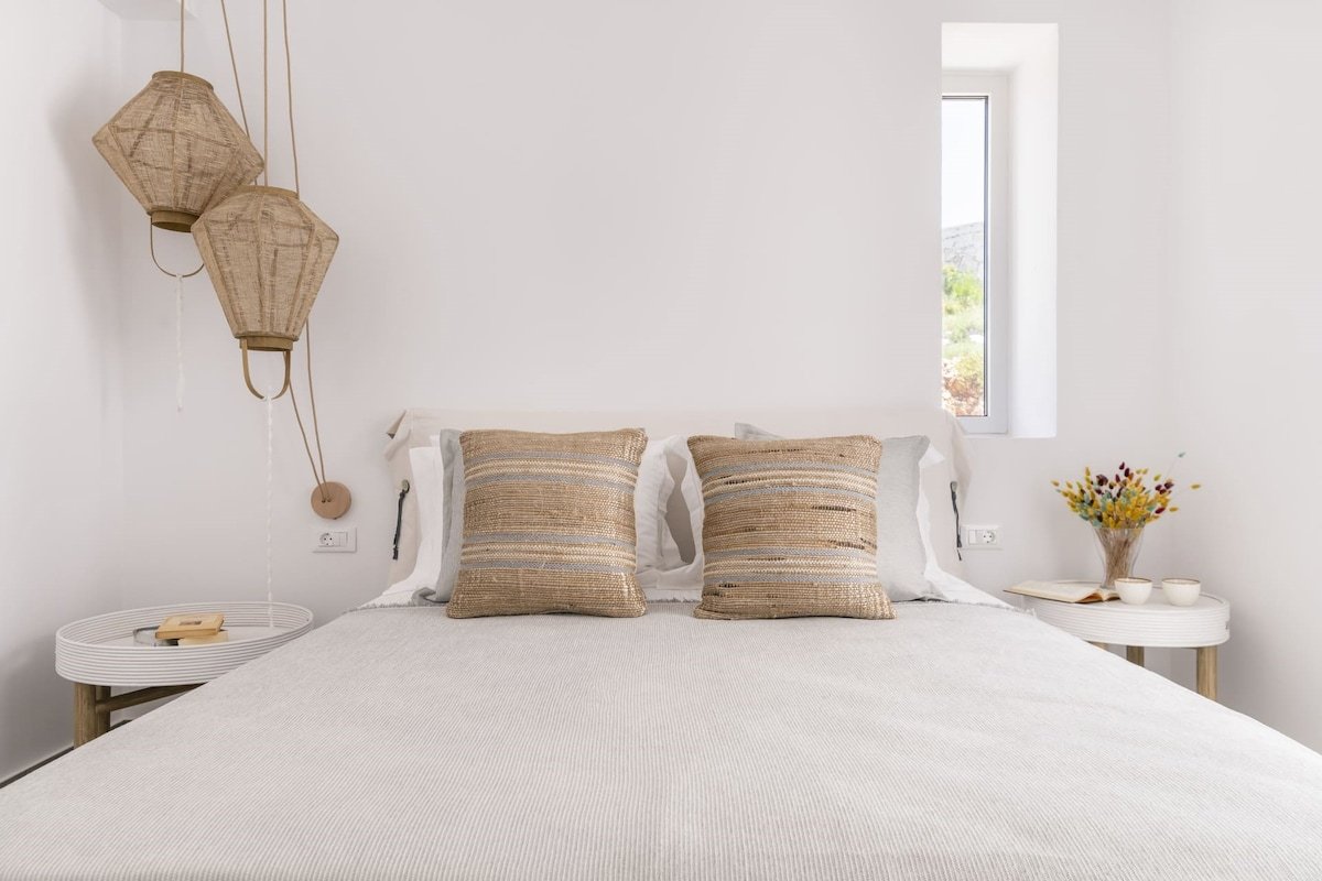 Savine gallery image 4