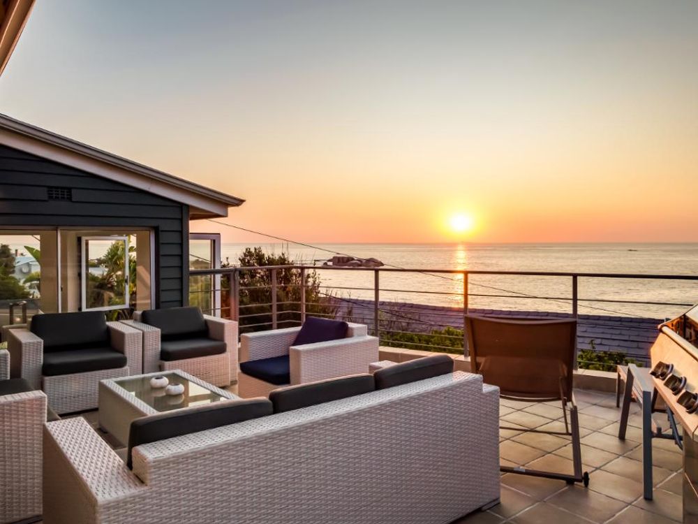Clifton 4th Beach Bungalow Photo 12