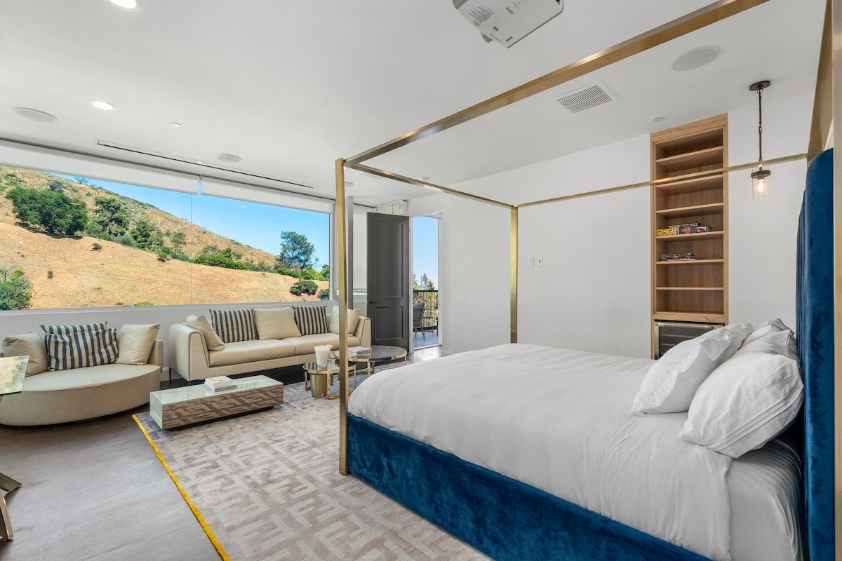 Luxury Stay in the Heart of Hollywood/Amazing View gallery image 3