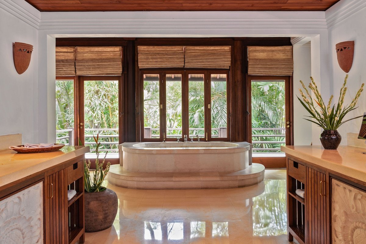 Villa Pangi Gita: Private Chef, Pool, Garden gallery image 4