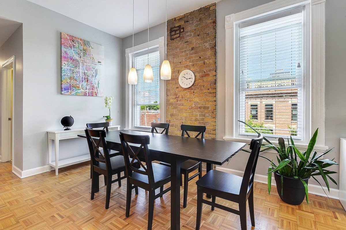 ❤︎ 1,800ft² Parking ⎜ Workspace ⎜ W/D ⎜Full Kitch gallery image 4