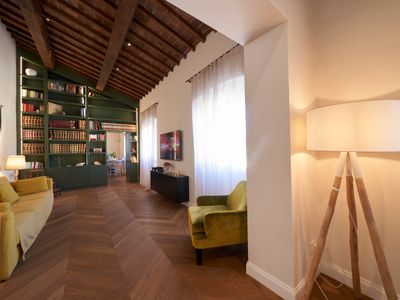 New, Bright and Luxury Apartment in Oltrarno