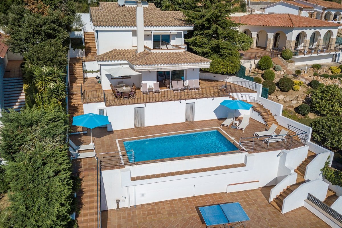 ★ CoastalVillas – Villa Blue Bay ★ beautiful views gallery image 5