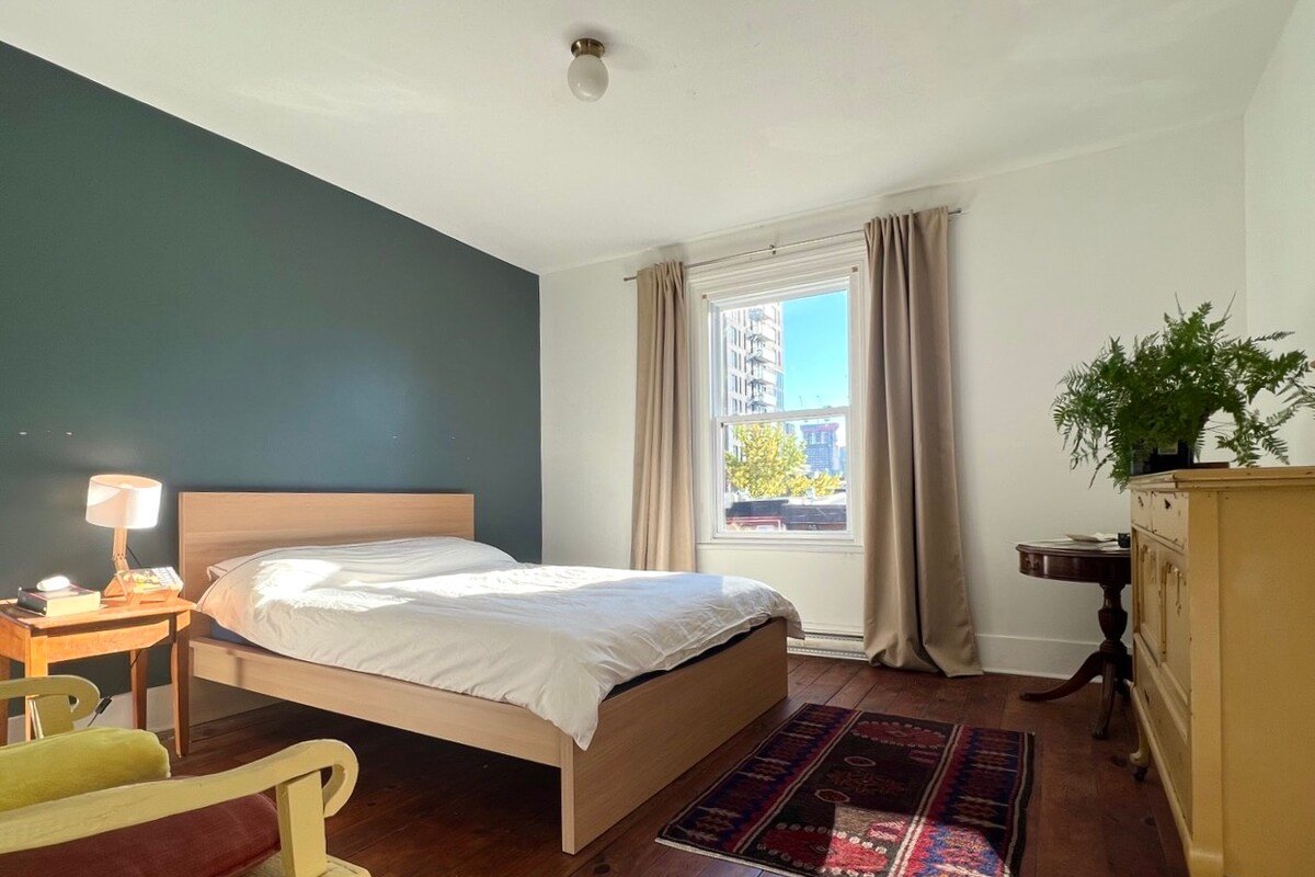 Historic Duplex with Terrasse in city center gallery image 4