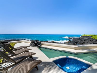 Dolphin Manor: Oceanfront Home w/ Pool, Spa, AC