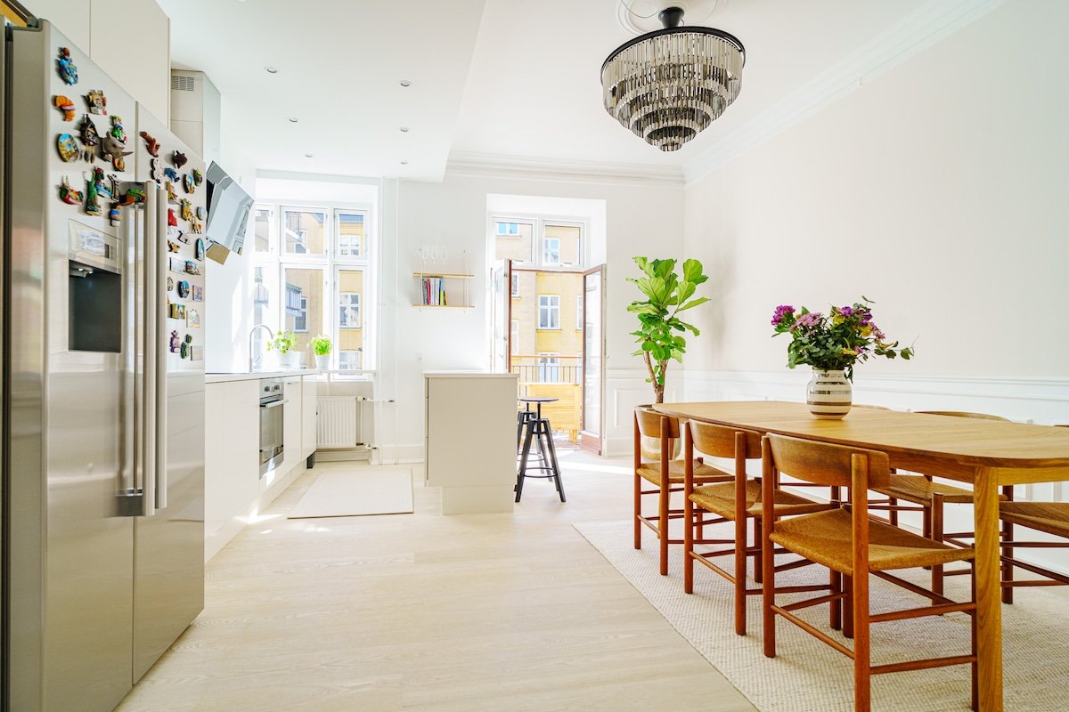 Downtown Scandinavian Elegance & Charm gallery image 4