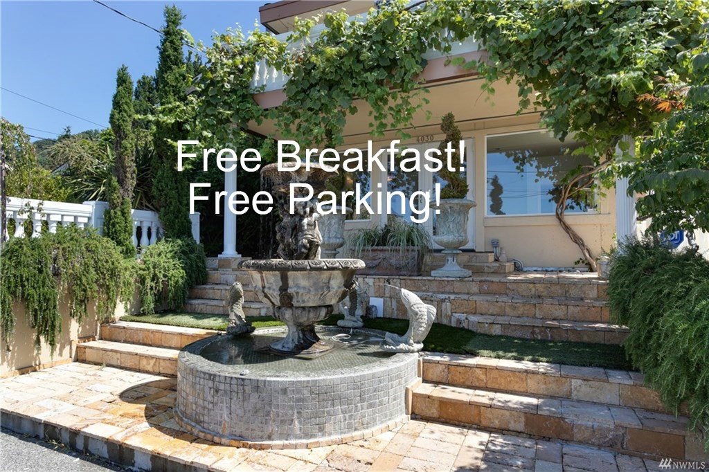 Seattle Waterfront Luxury View Villa on the Beach!