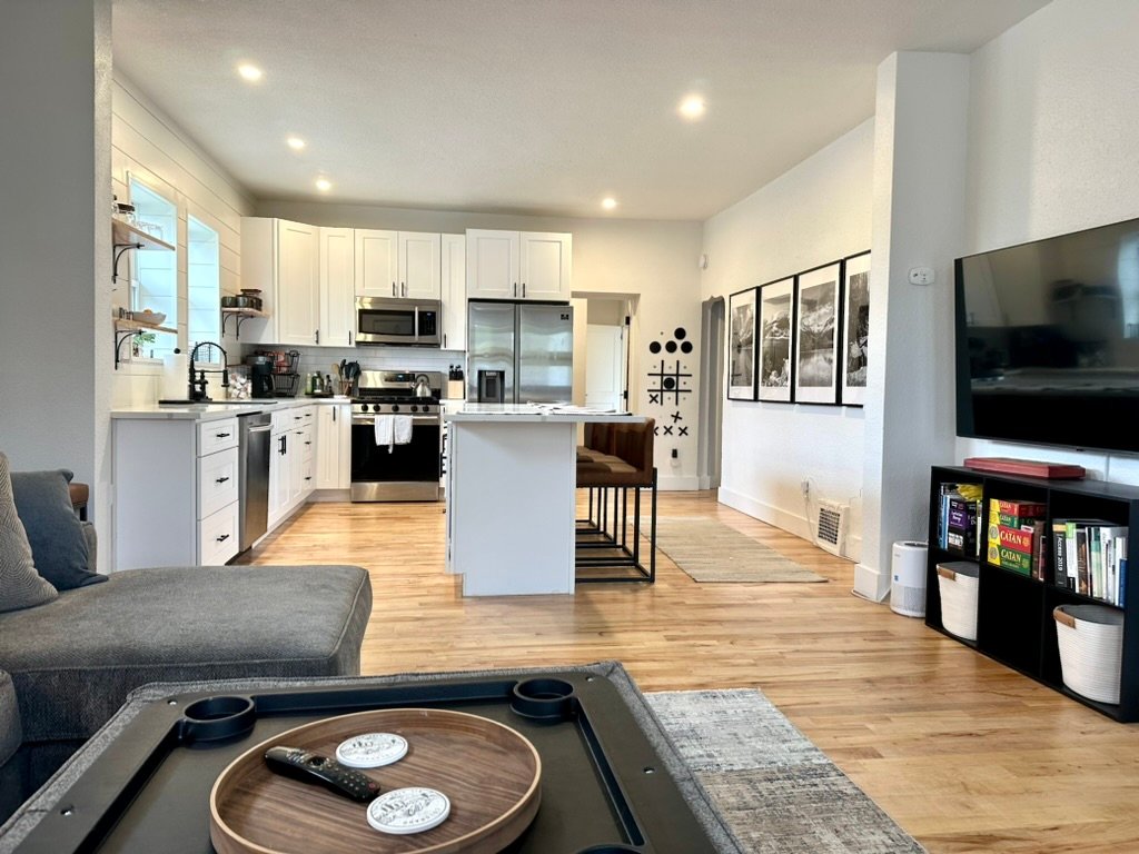 Modern 4-Bedroom Retreat in Denver