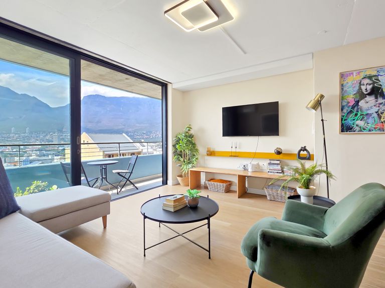 Bo Kaap Mountain Views featured image
