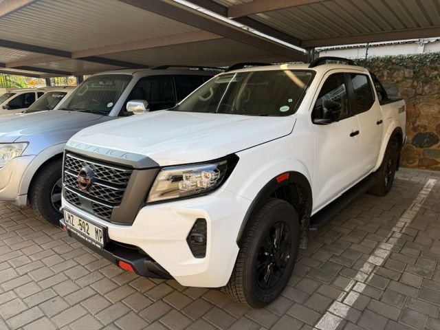 NISSAN NAVARA 2.5DDTI PRO-2X  for Sale in South Africa