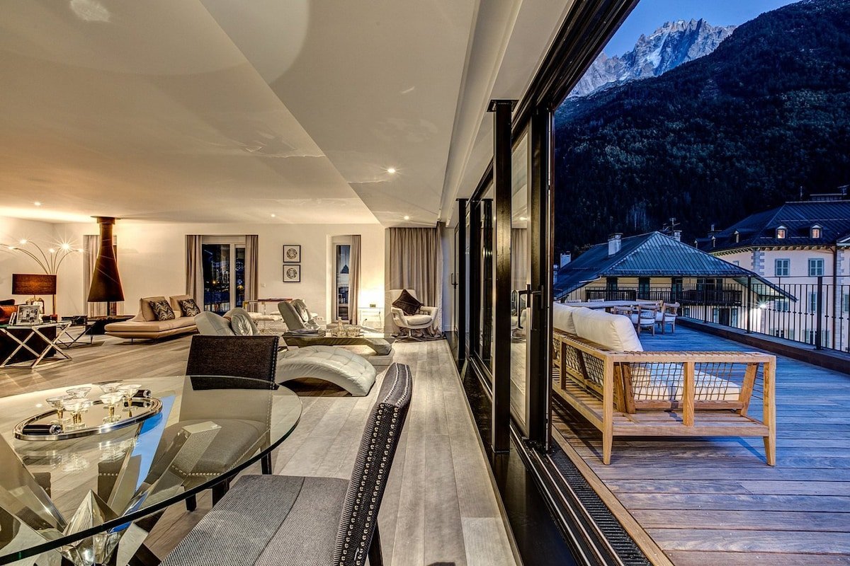 Penthouse Le Lustre gallery image 3