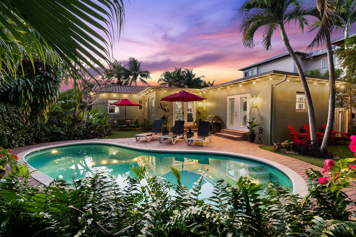 Coconut Cottage – Your Tropical City Escape