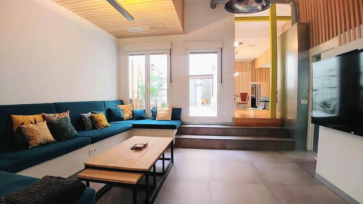 Spacious 5br·4bath, Museums Prado, ReinaSofia, A/C gallery image 2