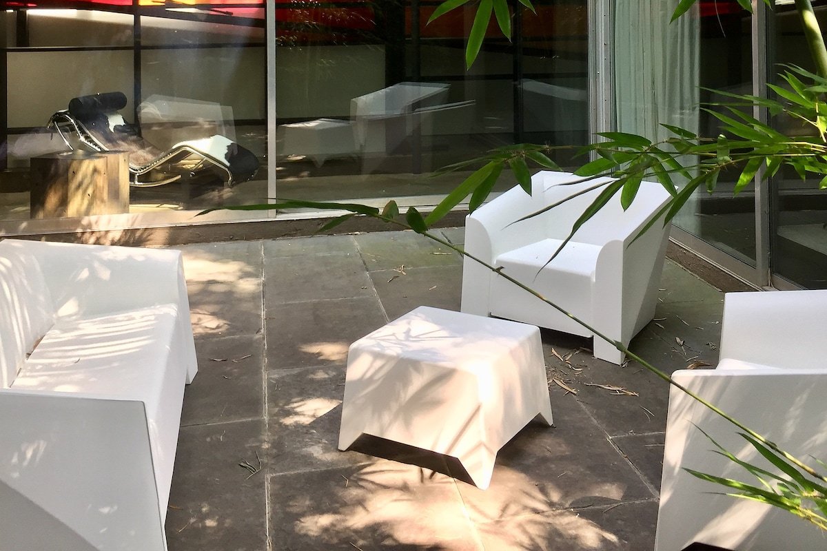 Ramp House – an iconic architectural home gallery image 4