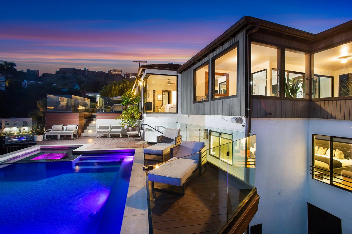 Sunset Plaza Infinity Pool House