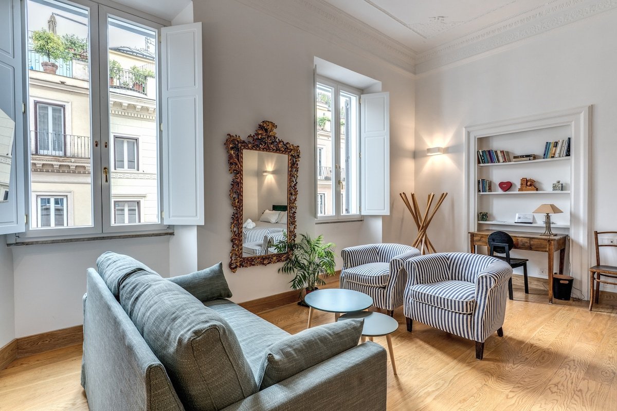 Via del Corso charming@Palazzo Doria Pamphili gallery image 2