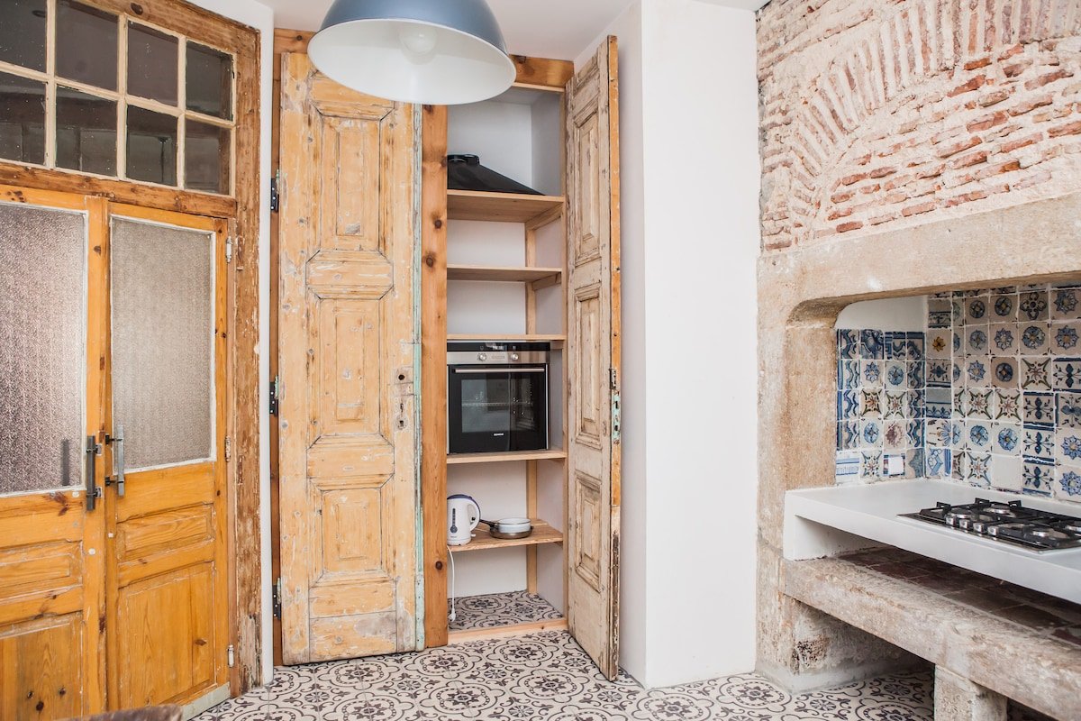 Alfama Chic 3 gallery image 5