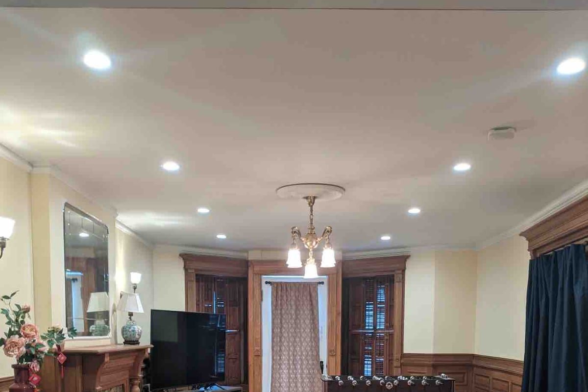 Beautiful Garden Apt-Historic Brooklyn Brownstone gallery image 5