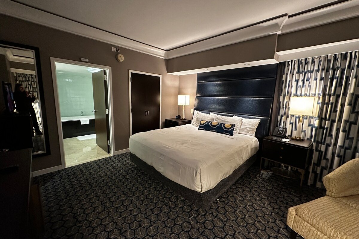 NY Hilton Club 2BR 2BA Condo Hotel gallery image 3