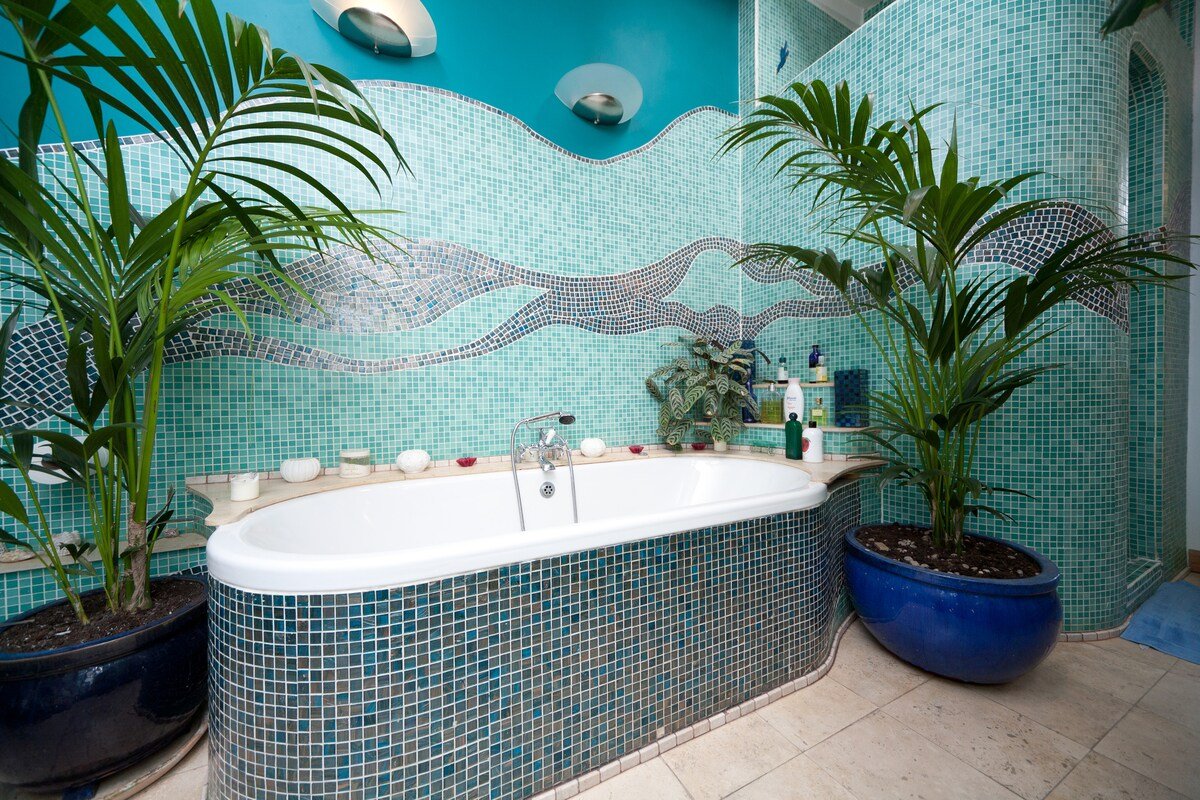 A Unique & Spacious Urban Sanctuary gallery image 3