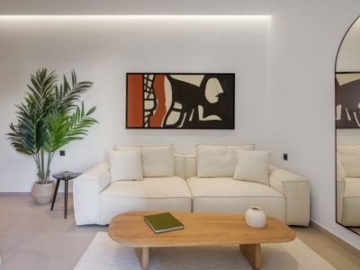 Acropolis Loom Suite