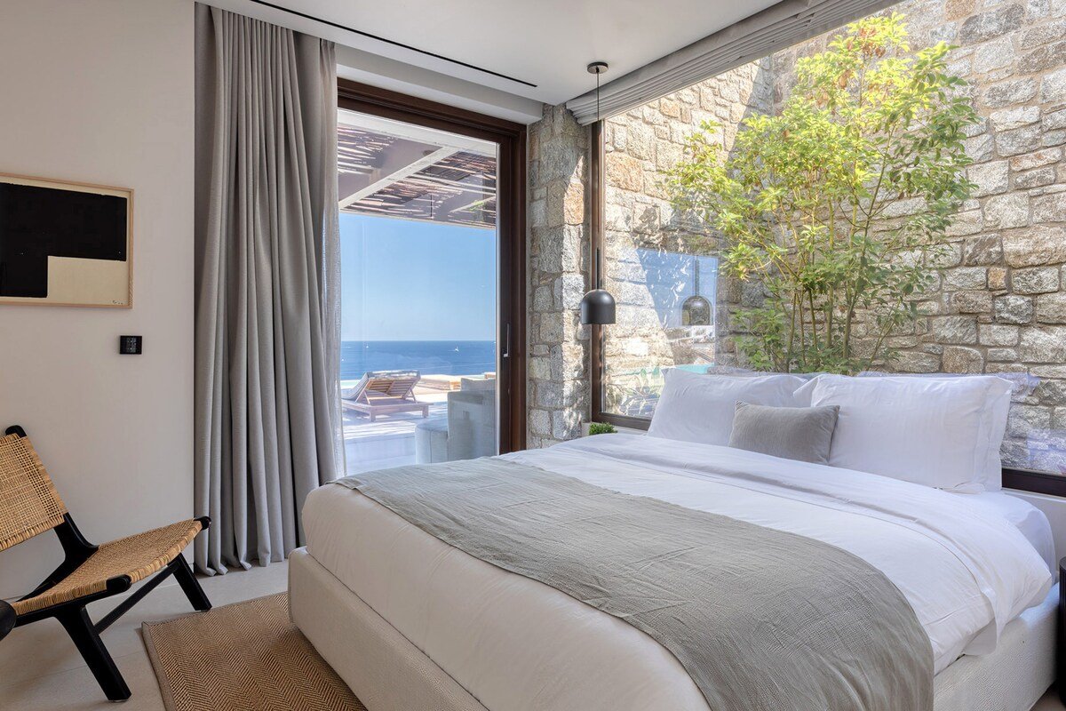 “Avalon” by Aqualiving Villas gallery image 3