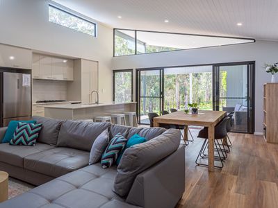 Forest Getaway – walk to Margaret River town – NEW