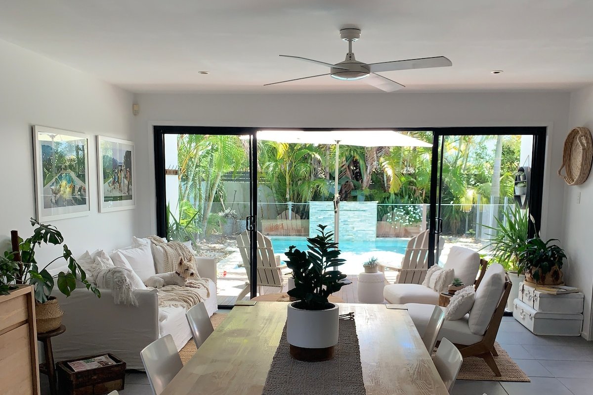 Well appointed beach house suitable for families. gallery image 5