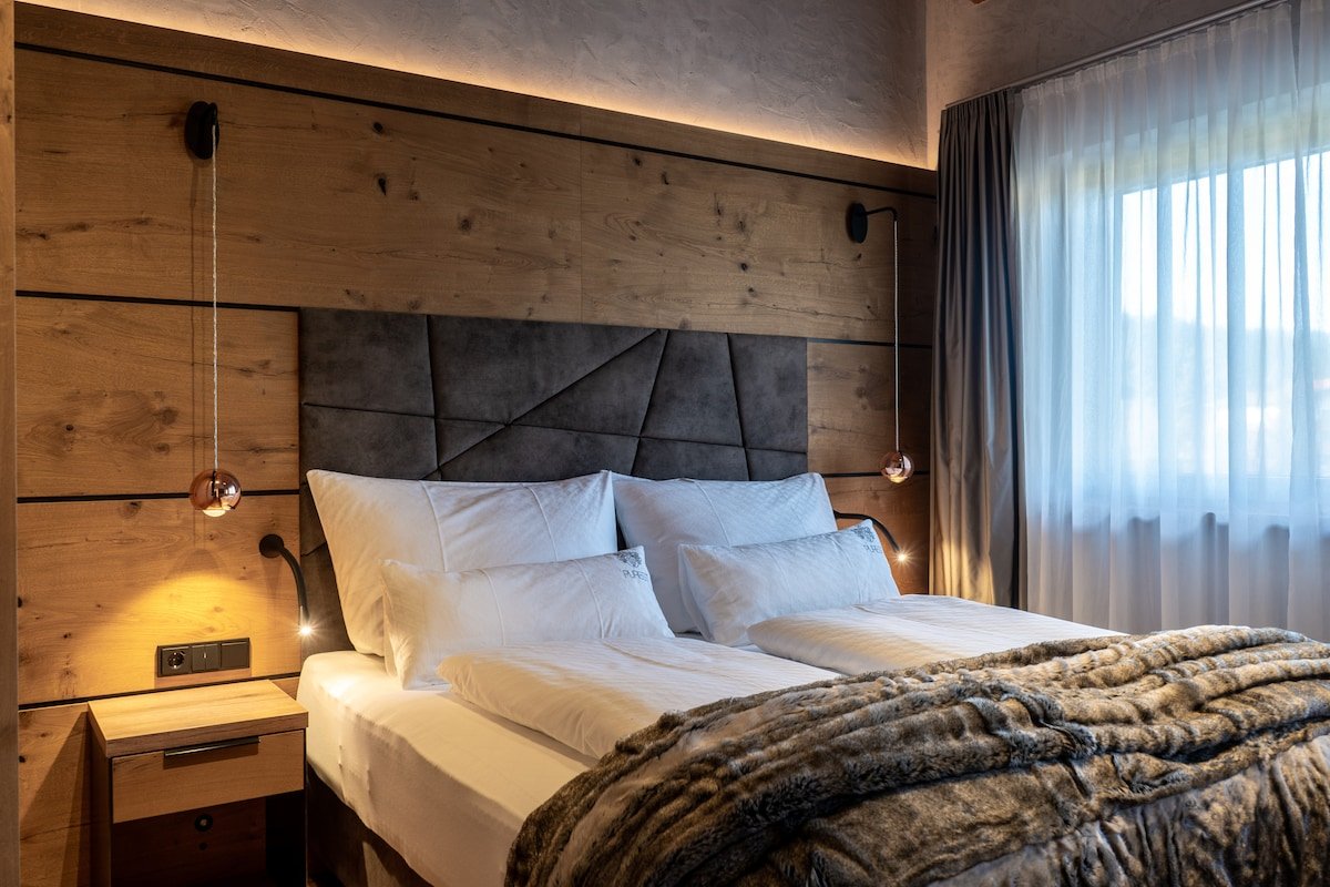 Purest Harmony gallery image 5