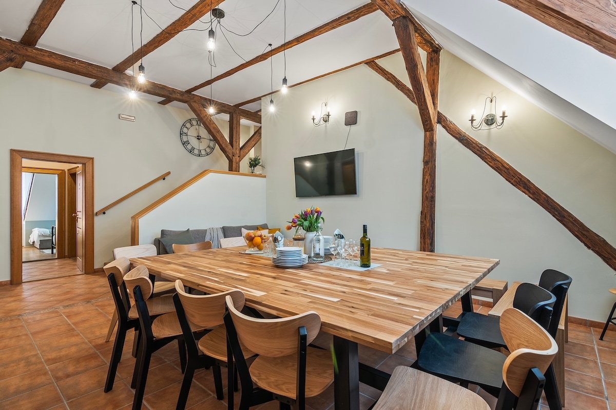 Charles Bridge Historical APT 3 by Michal&Friends gallery image 3