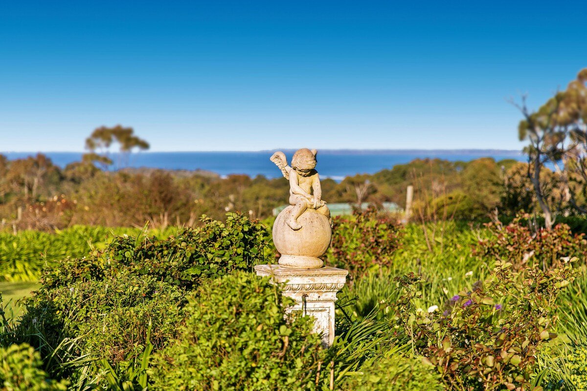 Old World Charm – Shoreham with gorgeous views gallery image 3