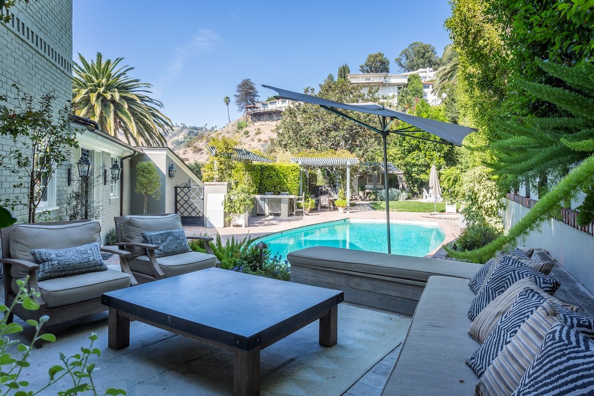 Hollywood Hills La Presa Estate gallery image 4