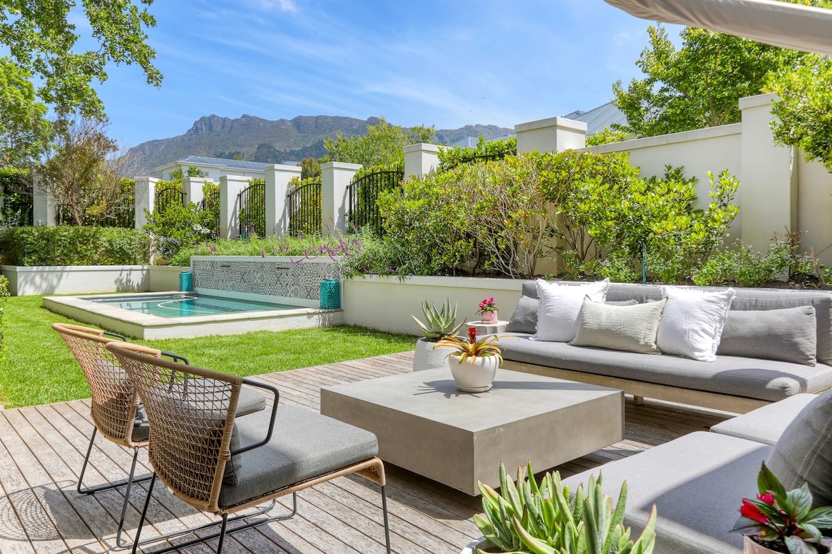 Luxury 4-Bedroom Home in Secure Constantia Estate gallery image 2