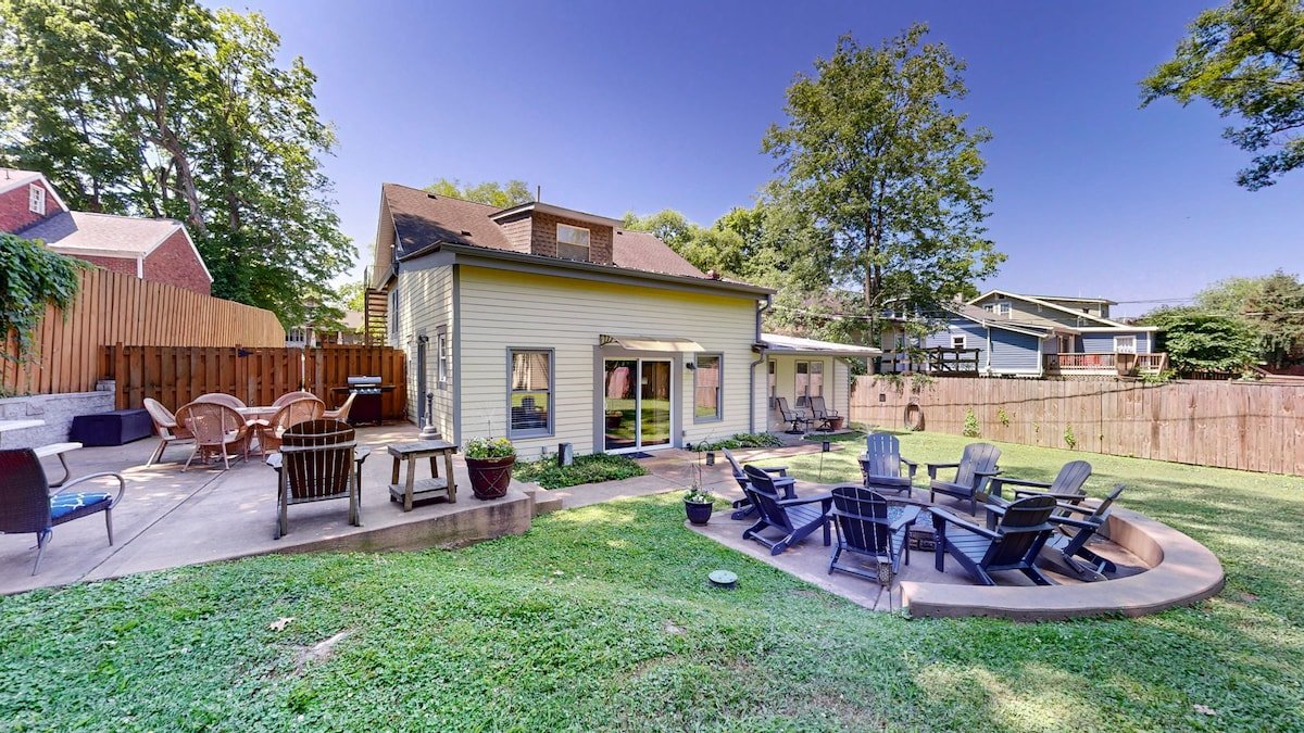 E. Nashville 5 points|Broadway |Walkable|Sleeps 12 gallery image 2