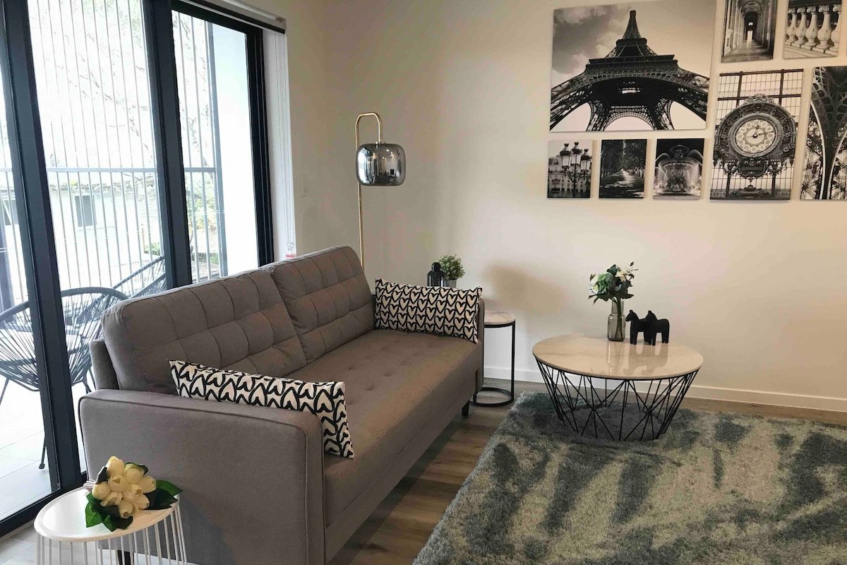 Sky Patio 2B2B Chermside_Wi-Fi gallery image 3