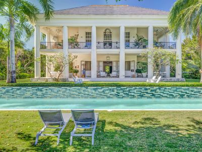 Corales 114 – Stunning Marble Estate Villa