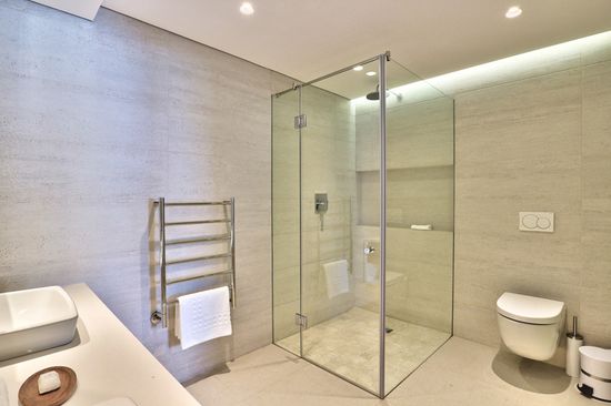 Photo 5 of Rock Bungalow accommodation in Clifton, Cape Town with 4 bedrooms and 4 bathrooms