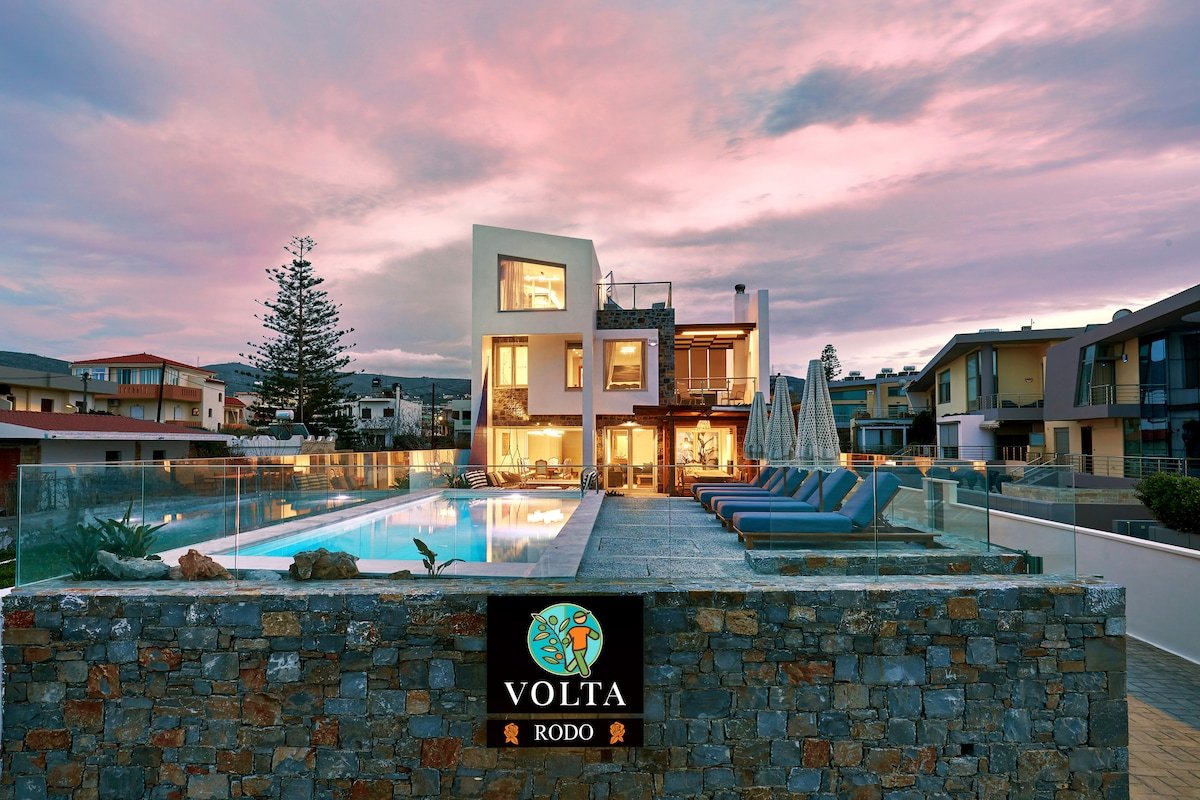 Volta Rodo Seafront Villa with Heated private pool gallery image 3