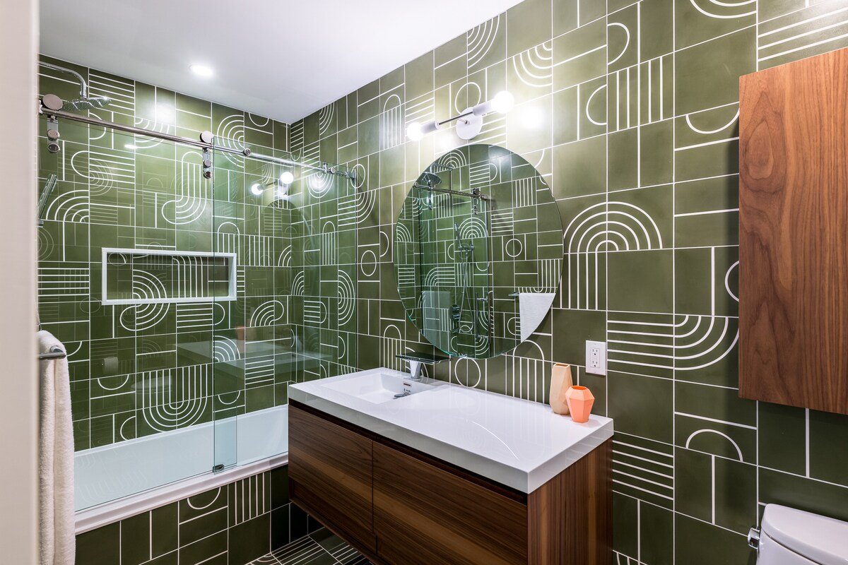 Peak House gallery image 3