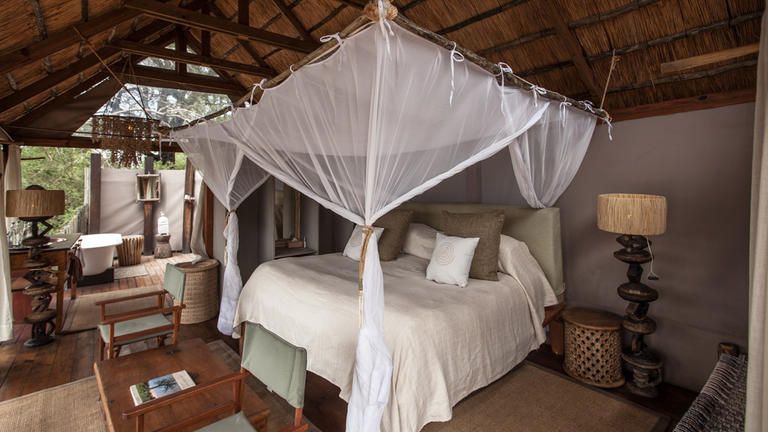 Sindabezi Island Lodge Sunrise Chalet