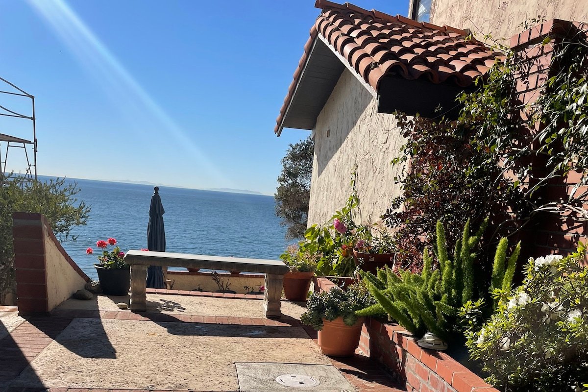 Malibu Beach House gallery image 3