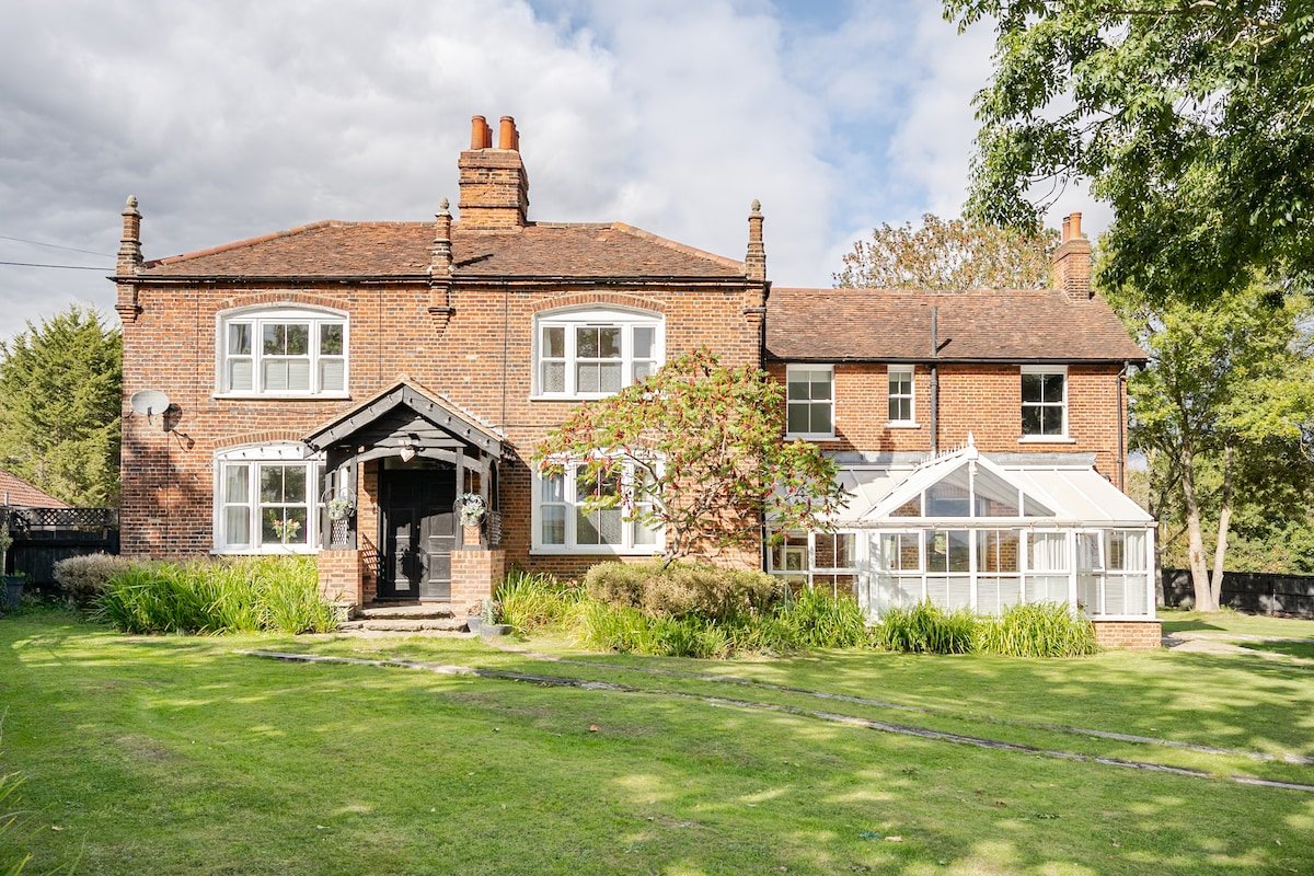 MAYLANDS FARMHOUSE – “Where Memories are Made…” gallery image 2