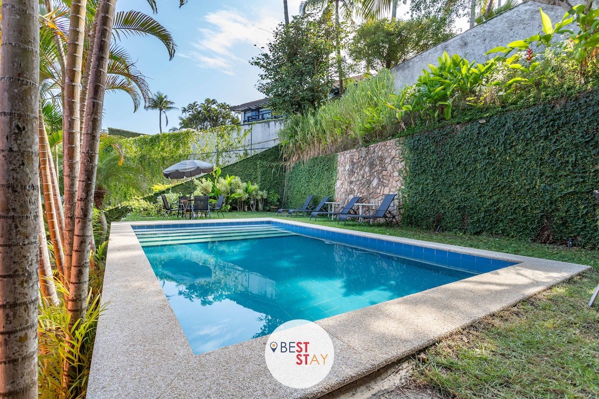 Casa na Montanha Vista Espetacular da Praia no Joá gallery image 3