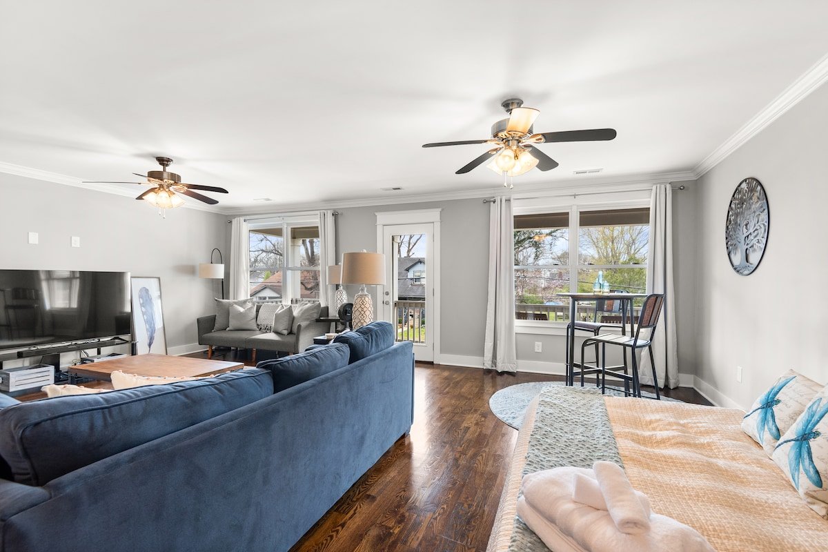 Nashville 4 BR Near Downtown Save on 3 to 7 Days gallery image 2