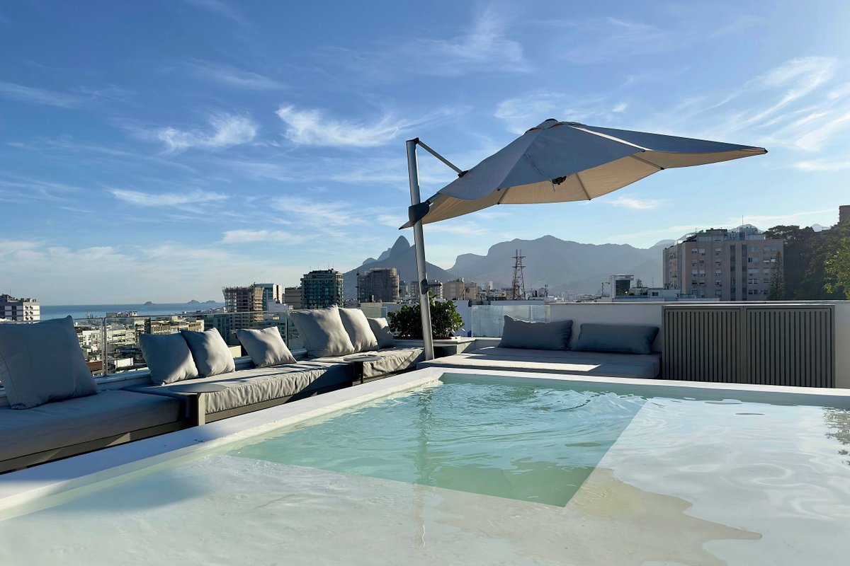 Luxury Penthouse with Pool in Ipanema