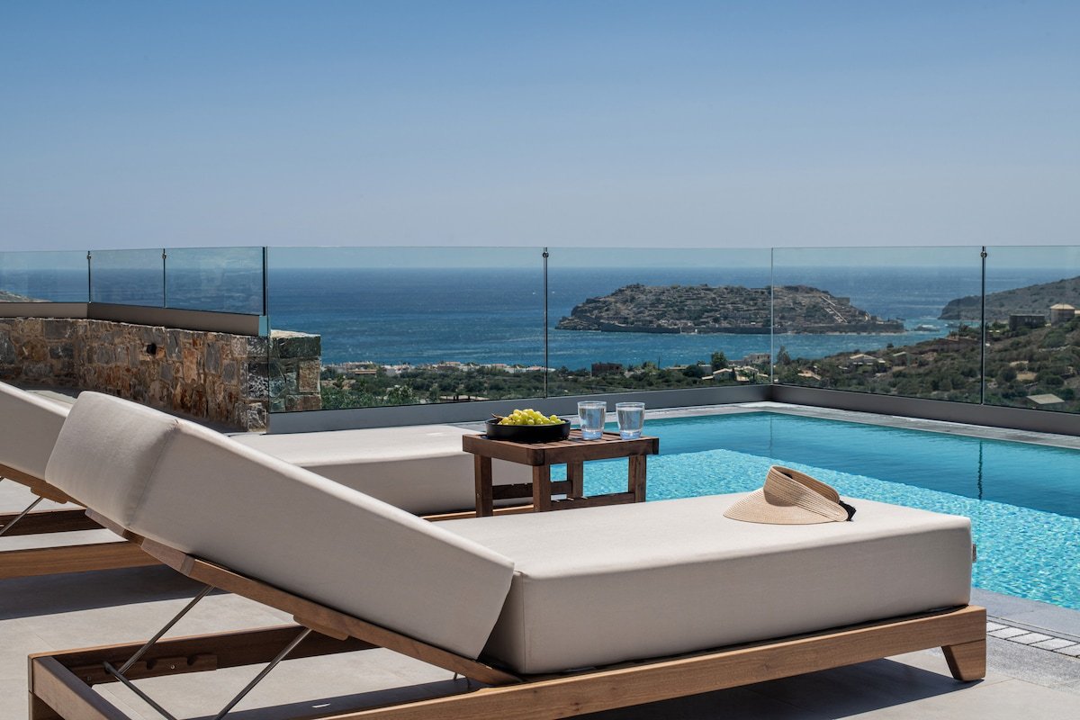 Ninemia Villa Complex in Crete gallery image 3