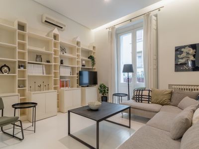 Spacious & modern-3Bedrooms 2Bathrooms-Plaza Mayor