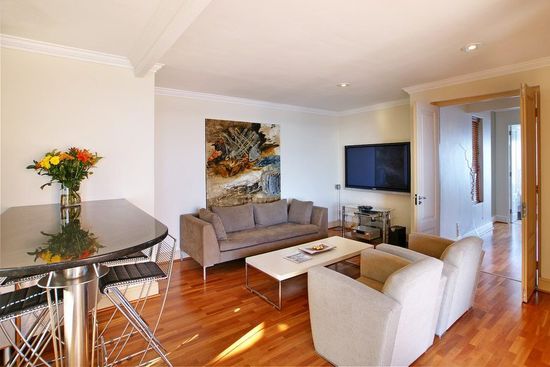 Photo 5 of San Michele accommodation in Bantry Bay, Cape Town with 3 bedrooms and 2 bathrooms