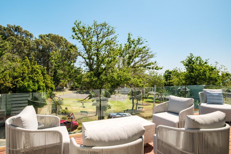 Haus Umoya featured image
